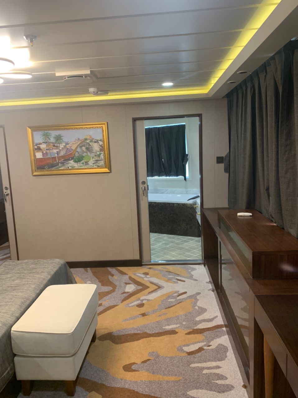 SUITE PRESIDENTIELLE 2