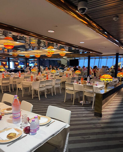 Voyage en Saveurs : Découvrez le Buffet du ferry Tarik